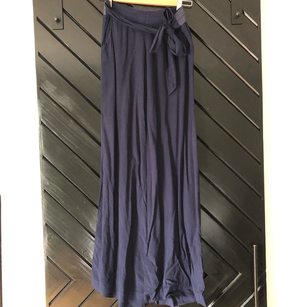 Splendid Wide Led Navy Rayon Pants